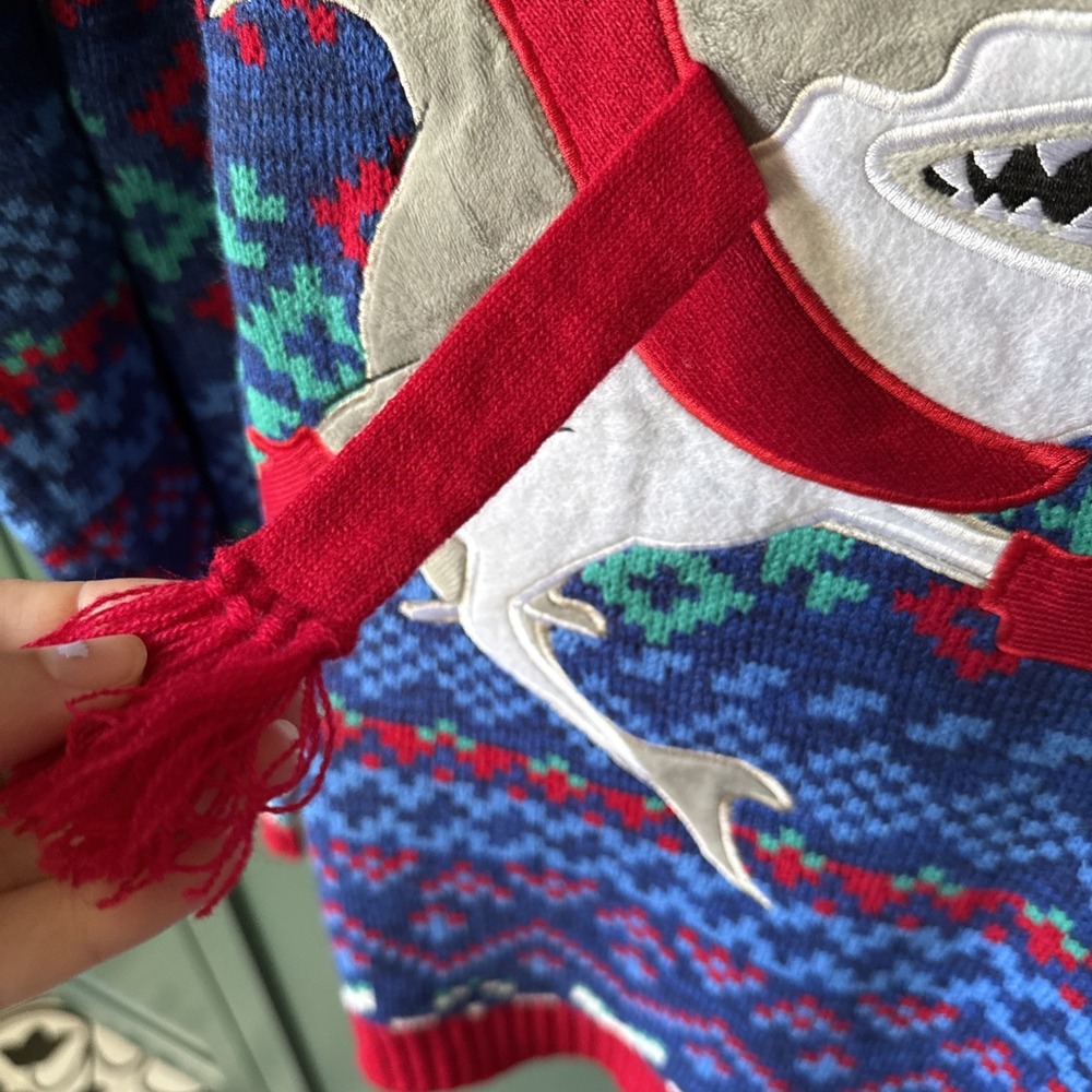 Blizzard Bay Sweater Mens M Nordic Fair Isle Shark Santa Ugly Christmas Crewneck - Picture 4 of 5